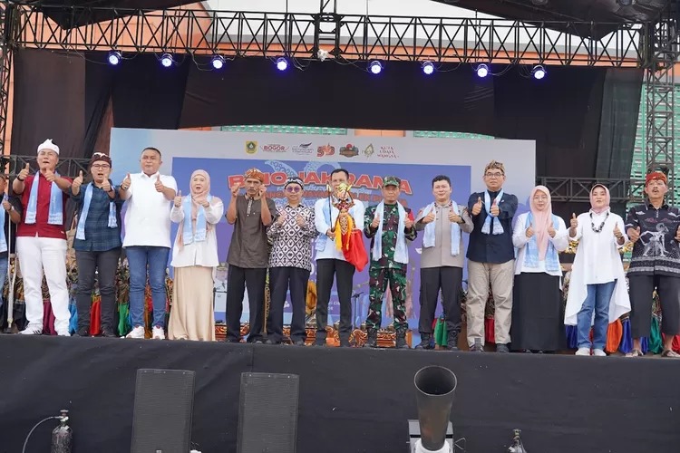Bupati Bogor Resmikan Kabogor Fest 2025 di Stadion Pakansari